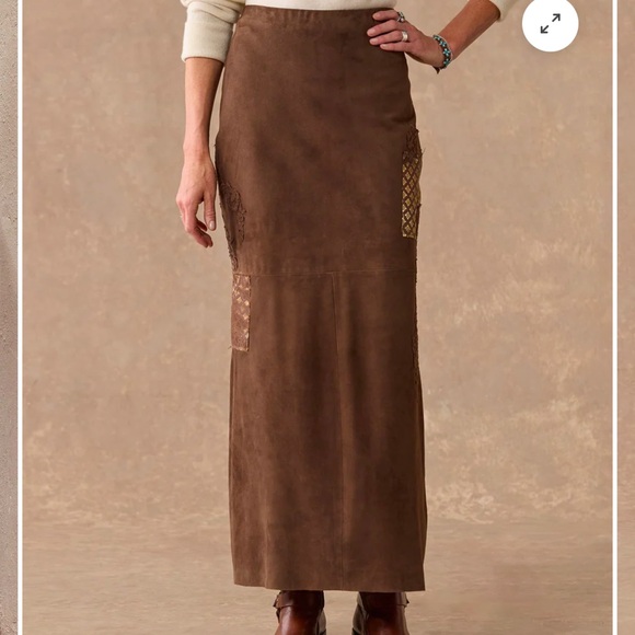 Yavari Suede Skirt by Nigel Preston - Picture 4 of 11